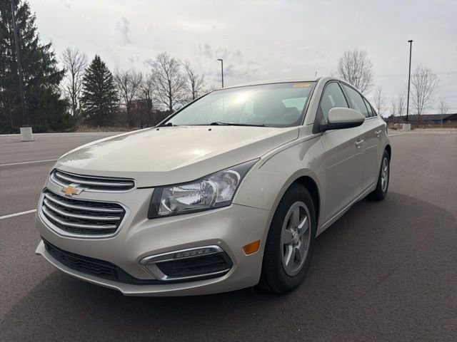 Used 2015 Chevrolet Cruze LT image 1