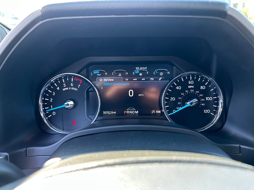 Used 2021 Ford Expedition XLT image 11