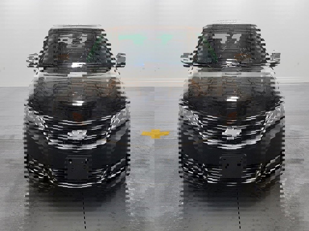Used 2019 Chevrolet Impala Premier FWD image 3