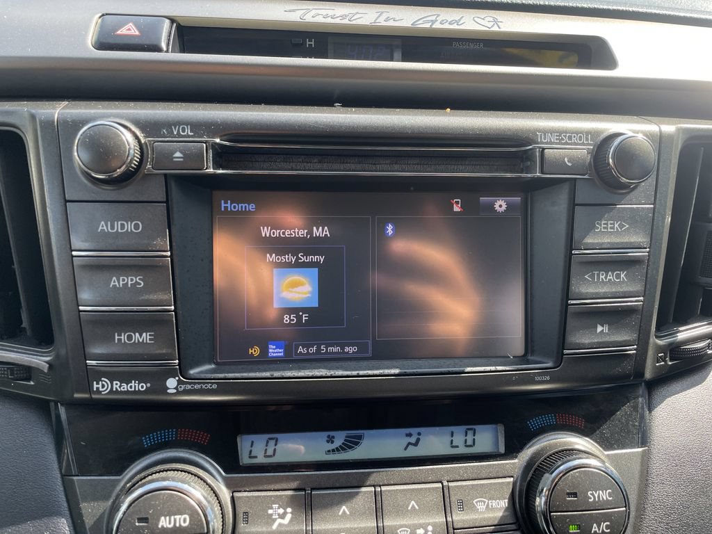 Used 2014 Toyota RAV4 XLE AWD/4WD image 19