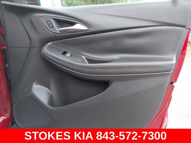 Used 2023 Buick Encore GX Select FWD image 25