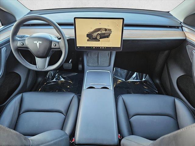 Used 2023 Tesla Model Y Long Range image 18