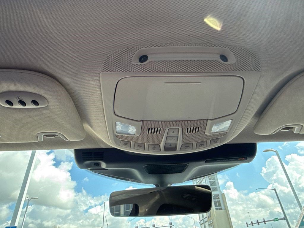 Used 2023 Lincoln Nautilus Reserve w/ Luxury Package image 35