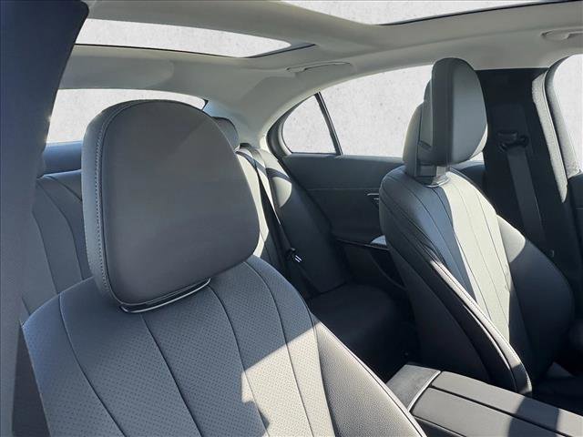 New 2026 Mercedes-Benz E 350 4MATIC Sedan image 23