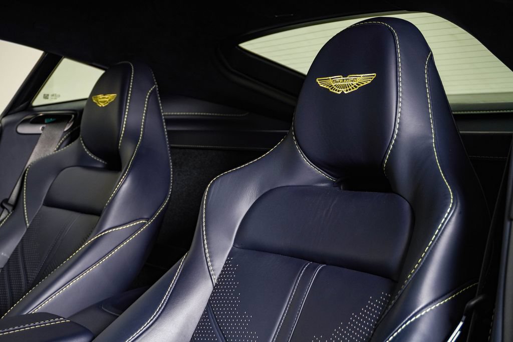 Used 2023 Aston Martin V12 Vantage RWD image 22