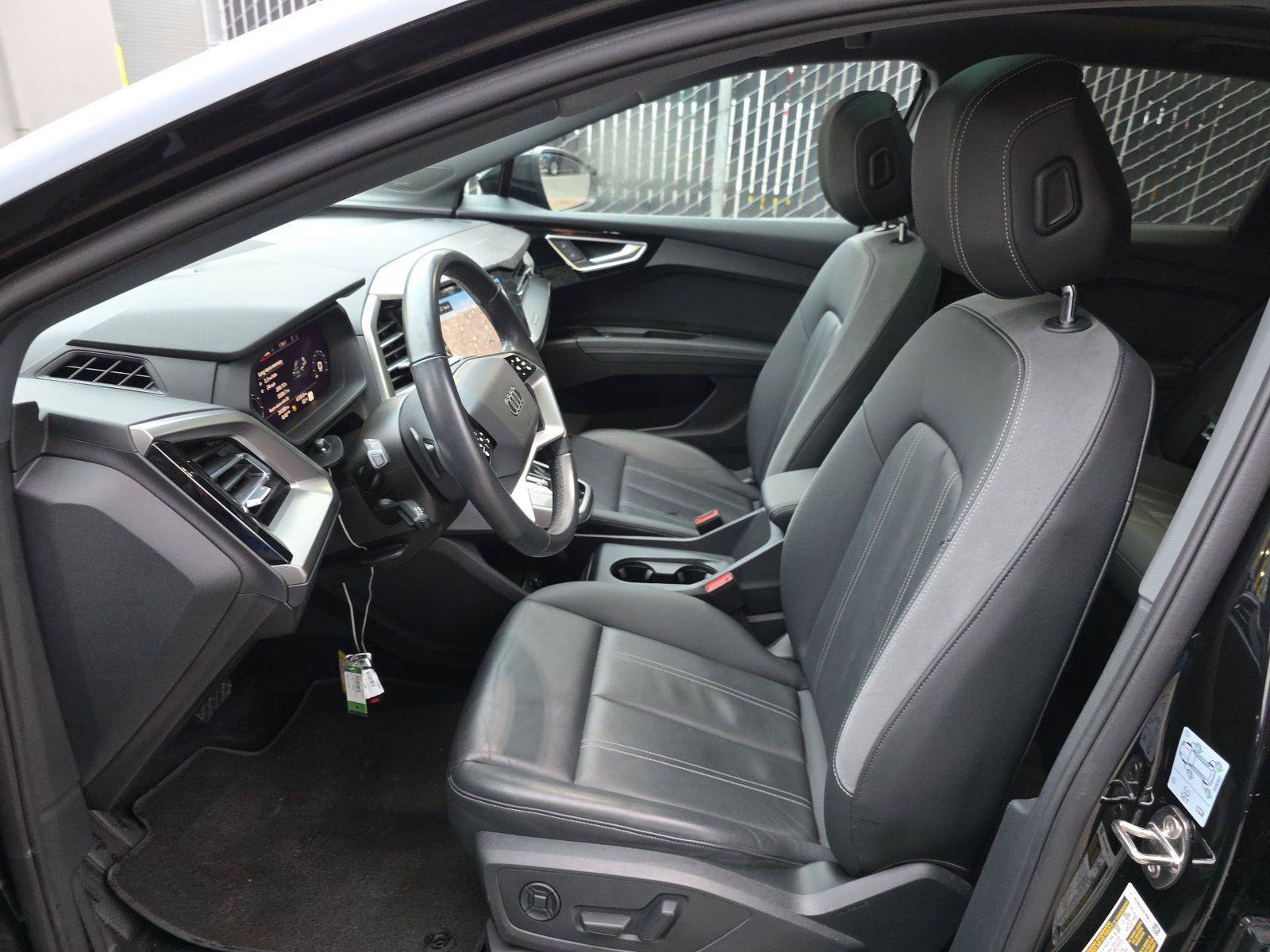 Used 2023 Audi Q4 e-tron Premium Plus AWD/4WD image 9