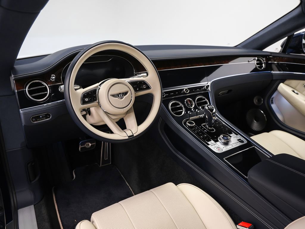 Used 2024 Bentley Continental GT image 67