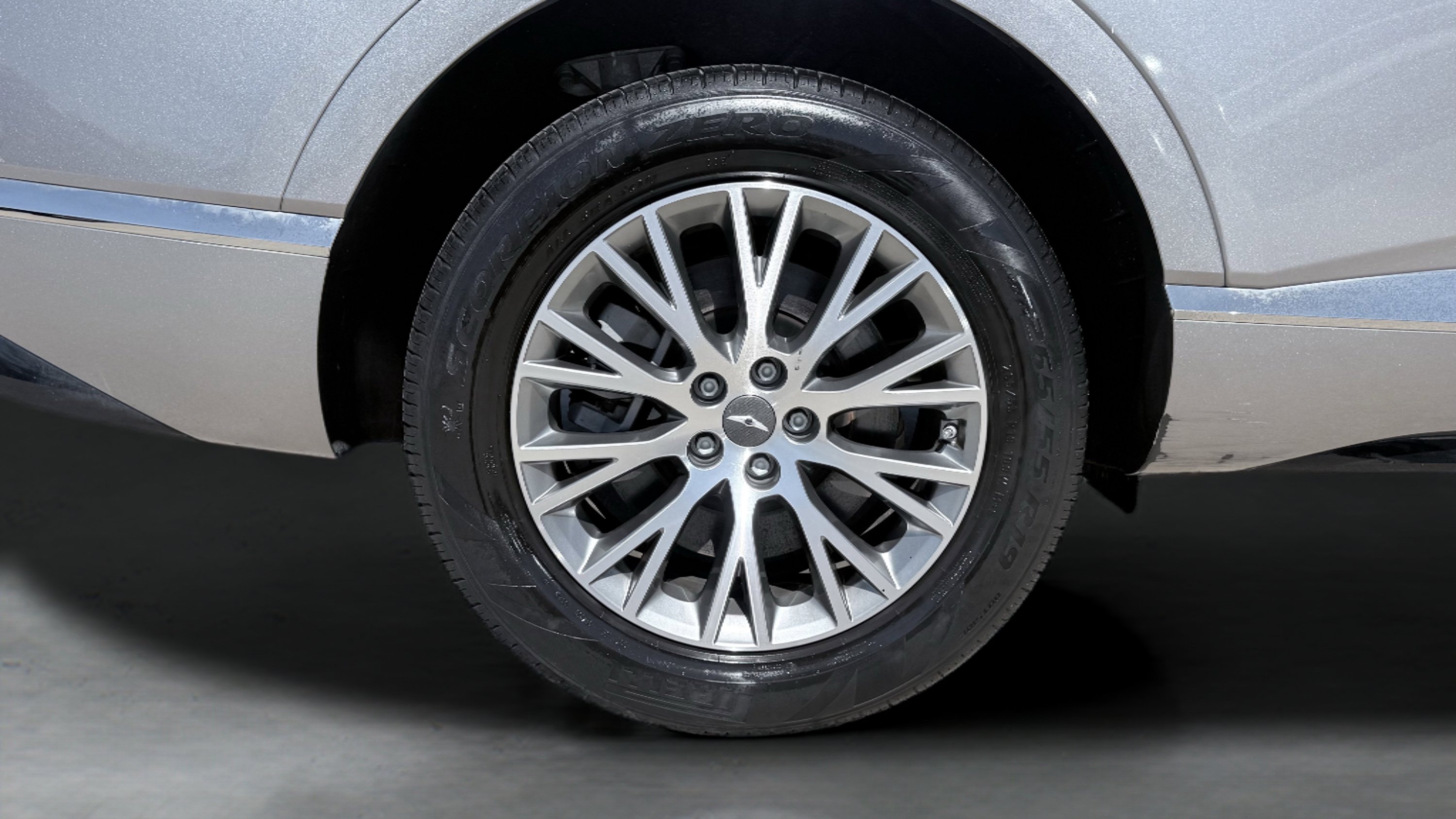 Used 2024 Genesis GV80 2.5T AWD/4WD image 10