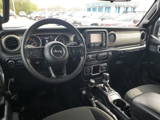 Used 2021 Jeep Wrangler Unlimited Sport AWD/4WD image 10