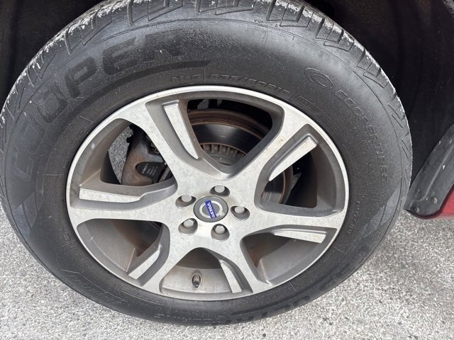 Used 2015 Volvo XC60 T6 image 19