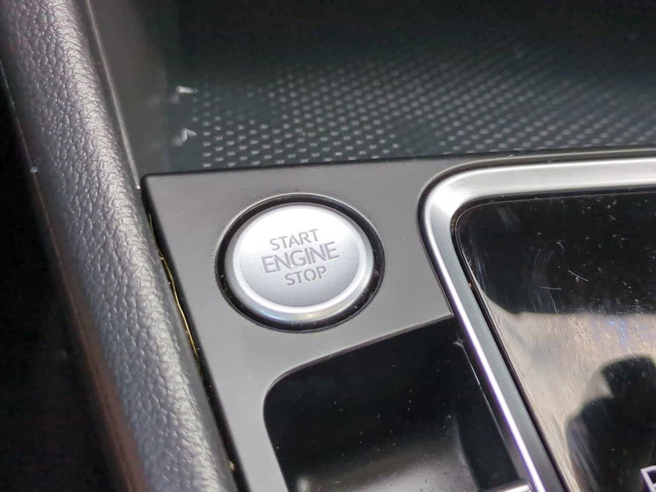 Used 2019 Volkswagen Jetta SE FWD image 27