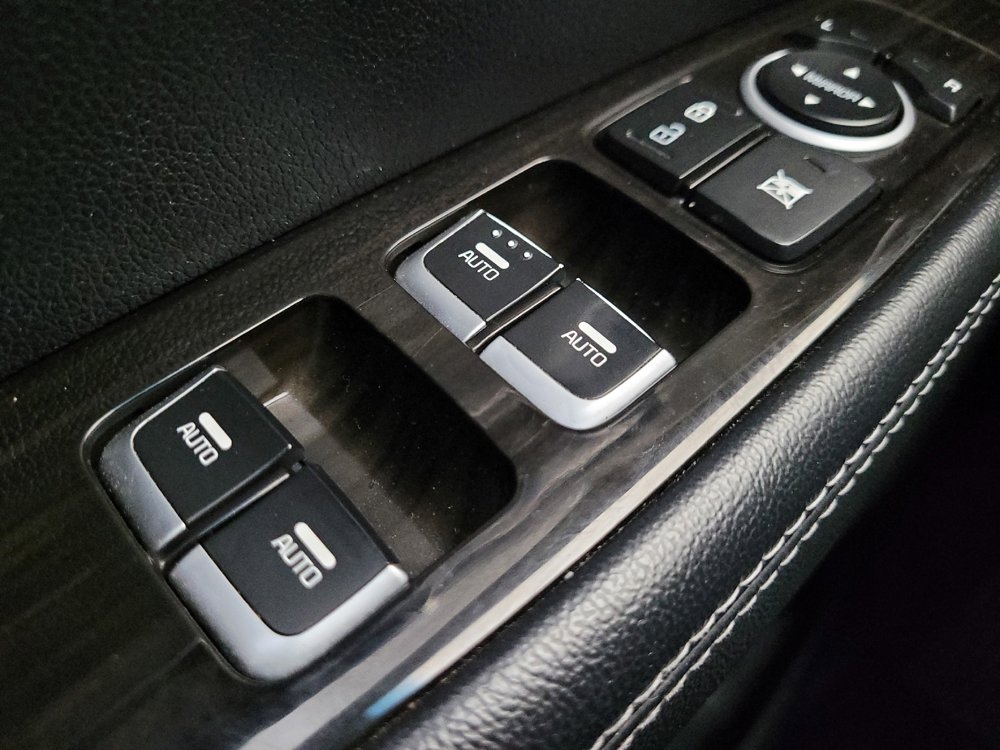 Used 2020 Kia Sorento LX w/ LX I4 Convenience Package image 27