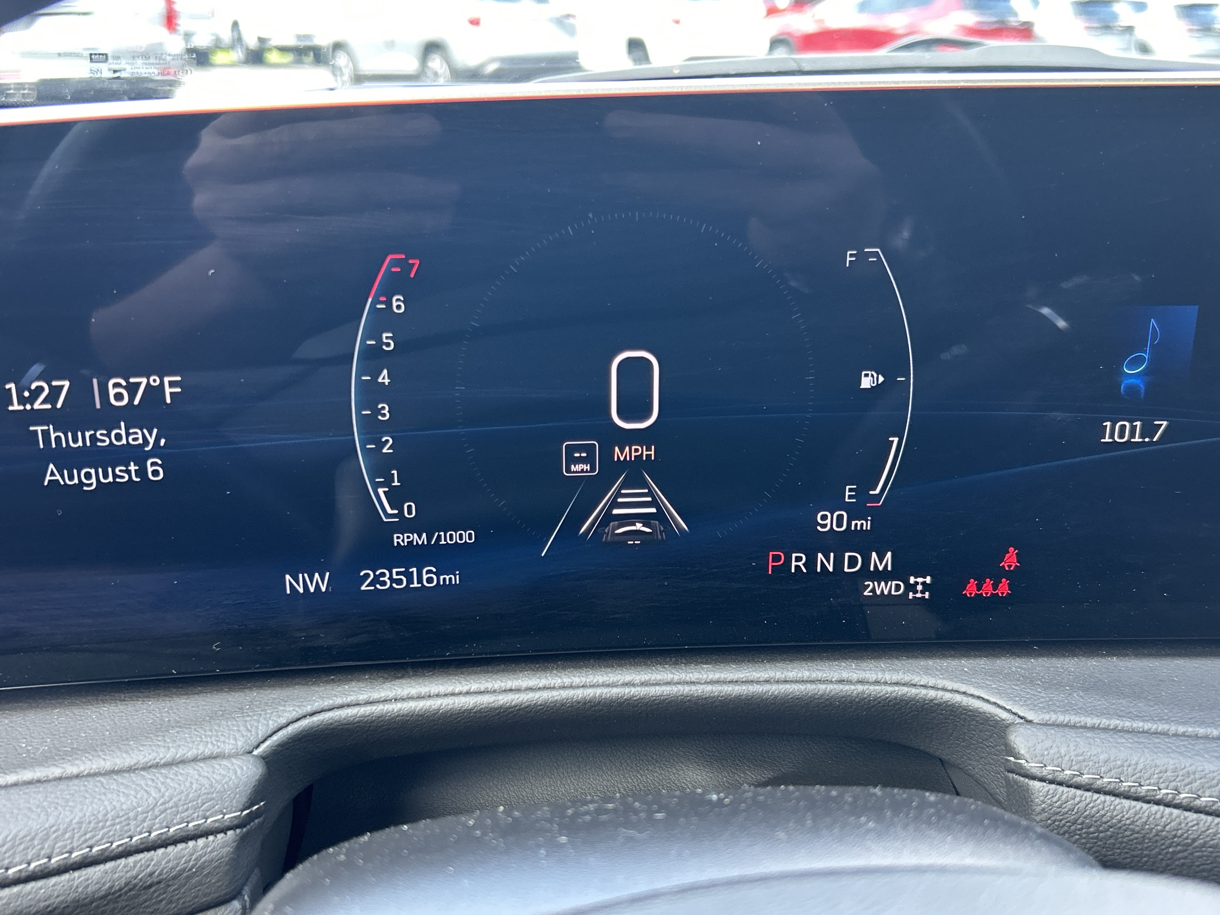 Certified 2025 Cadillac XT4 Premium Luxury w/ Cold Weather Package AWD/4WD image 37