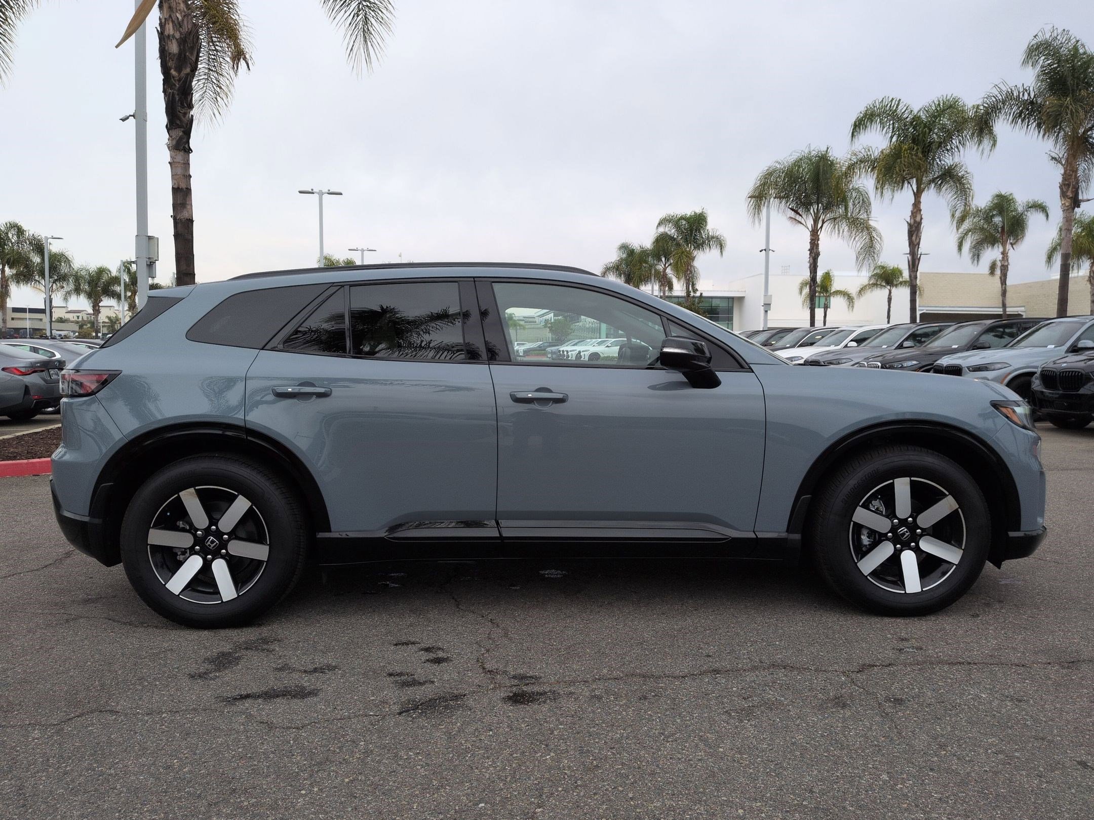 Used 2025 Honda Prologue Touring image 11