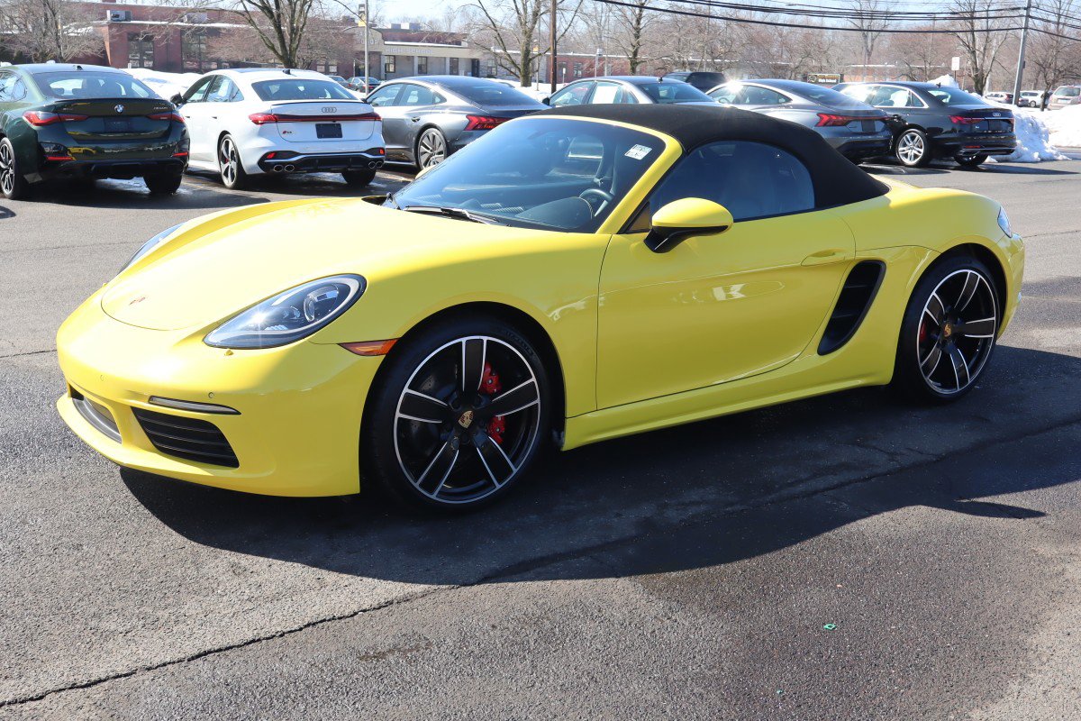Used 2023 Porsche 718 Boxster S image 1