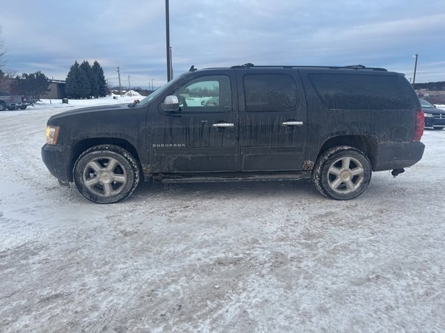 Used 2013 Chevrolet Suburban LS w/ All-Star Edition image 2