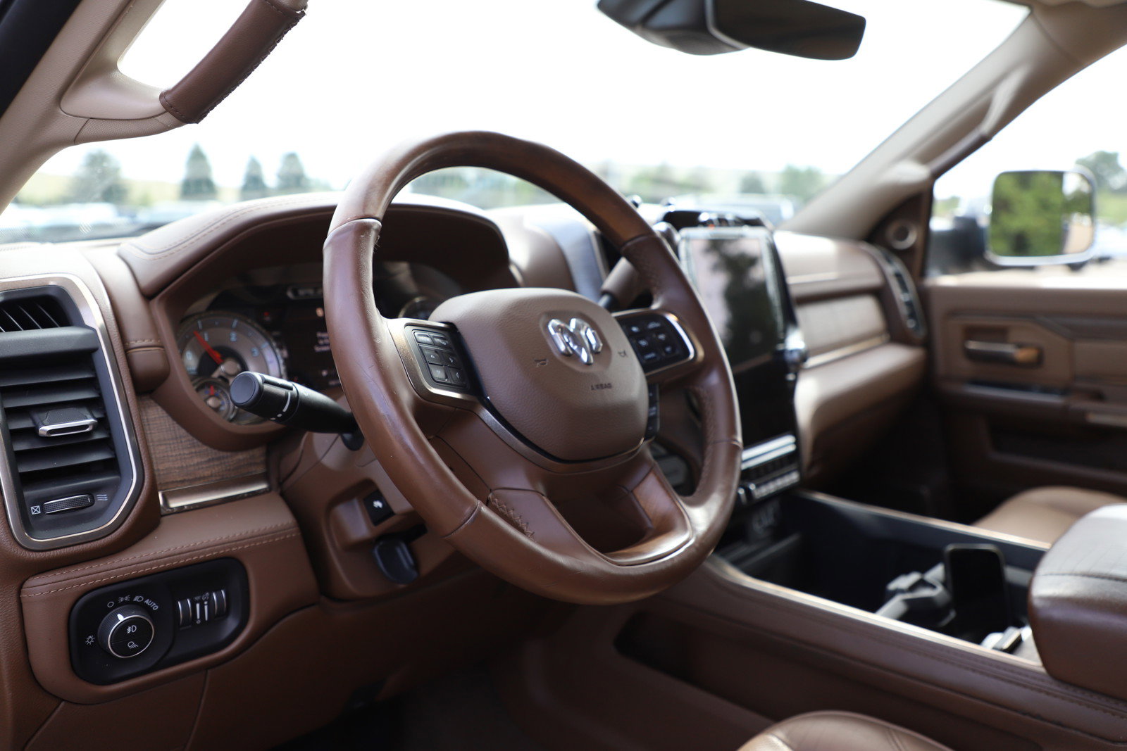 Used 2020 RAM 3500 Limited image 18