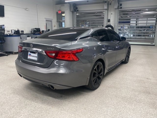 Used 2018 Nissan Maxima Platinum image 5