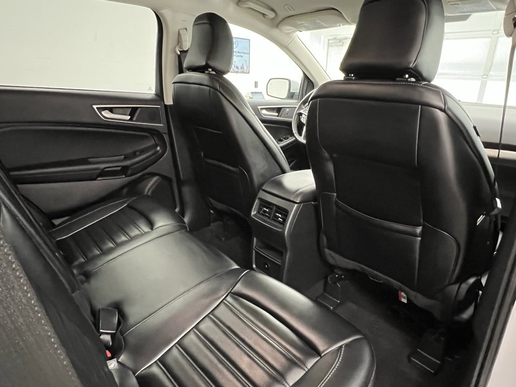 Used 2024 Ford Edge SEL image 57