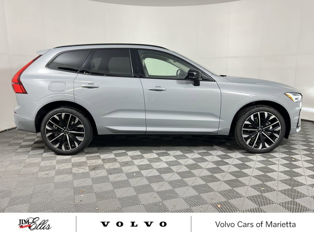 New 2026 Volvo XC60 B5 Ultra w/ Protection Package Premier image 9