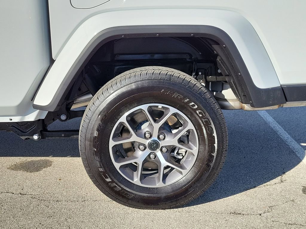 New 2025 Jeep Gladiator Sport image 7
