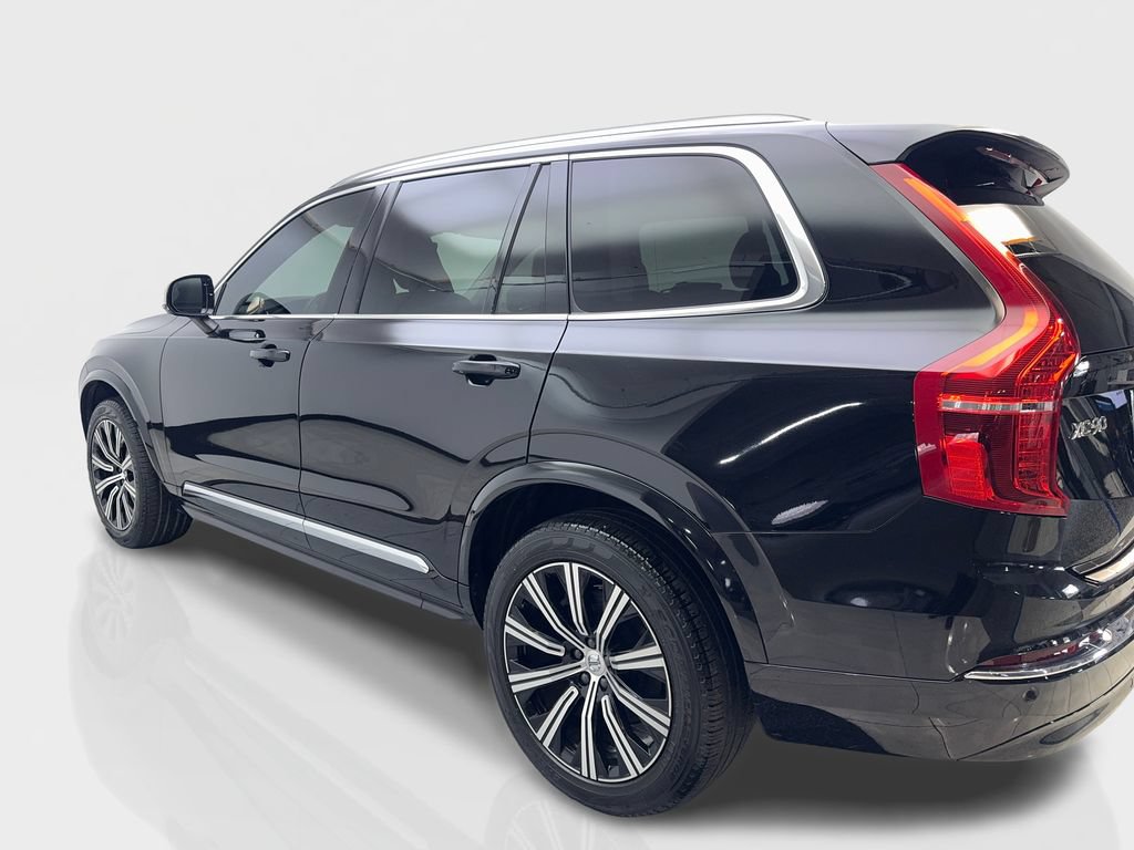 Used 2024 Volvo XC90 B5 Core w/ Protection Package Premier AWD/4WD image 14