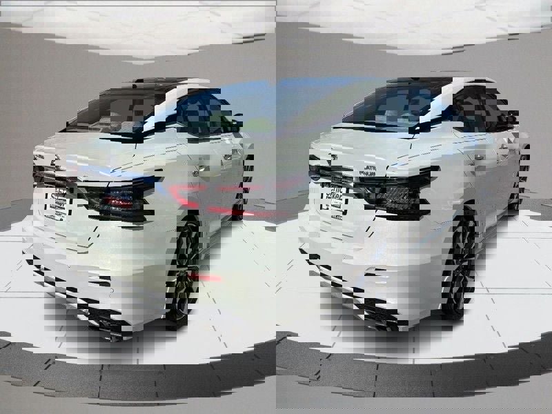 Used 2021 Nissan Maxima Platinum w/ Sport Mat Group image 3