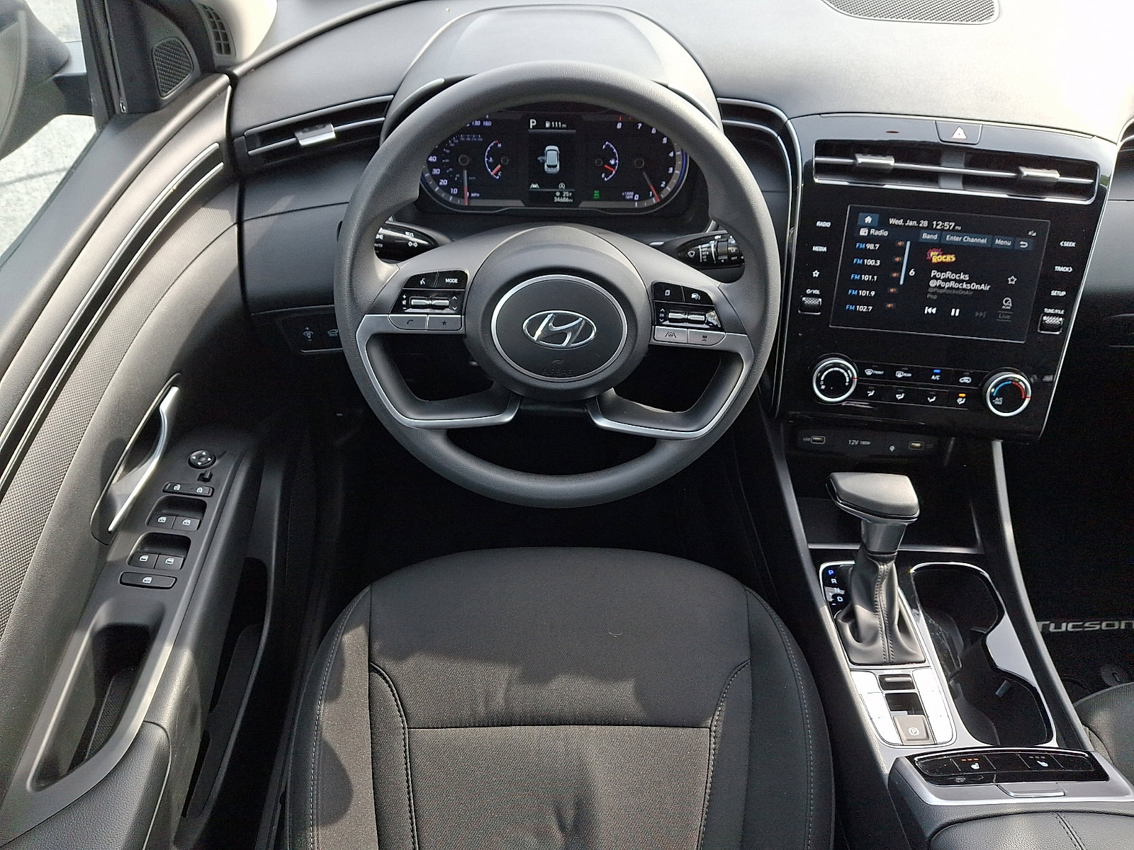 Used 2023 Hyundai Tucson SEL image 11