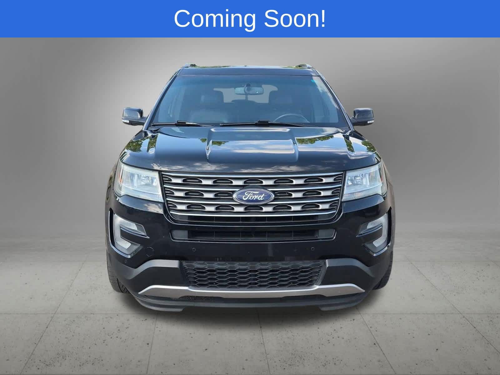 Used 2016 Ford Explorer XLT w/ Equipment Group 202A AWD/4WD image 9
