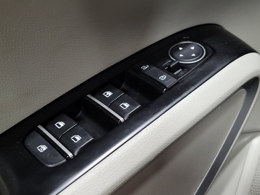 Used 2021 Kia Soul LX FWD image 27