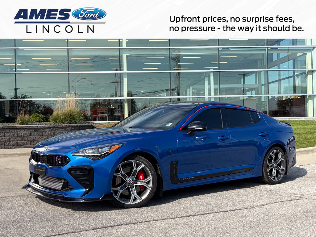 Used 2018 Kia Stinger GT2 AWD/4WD image 1