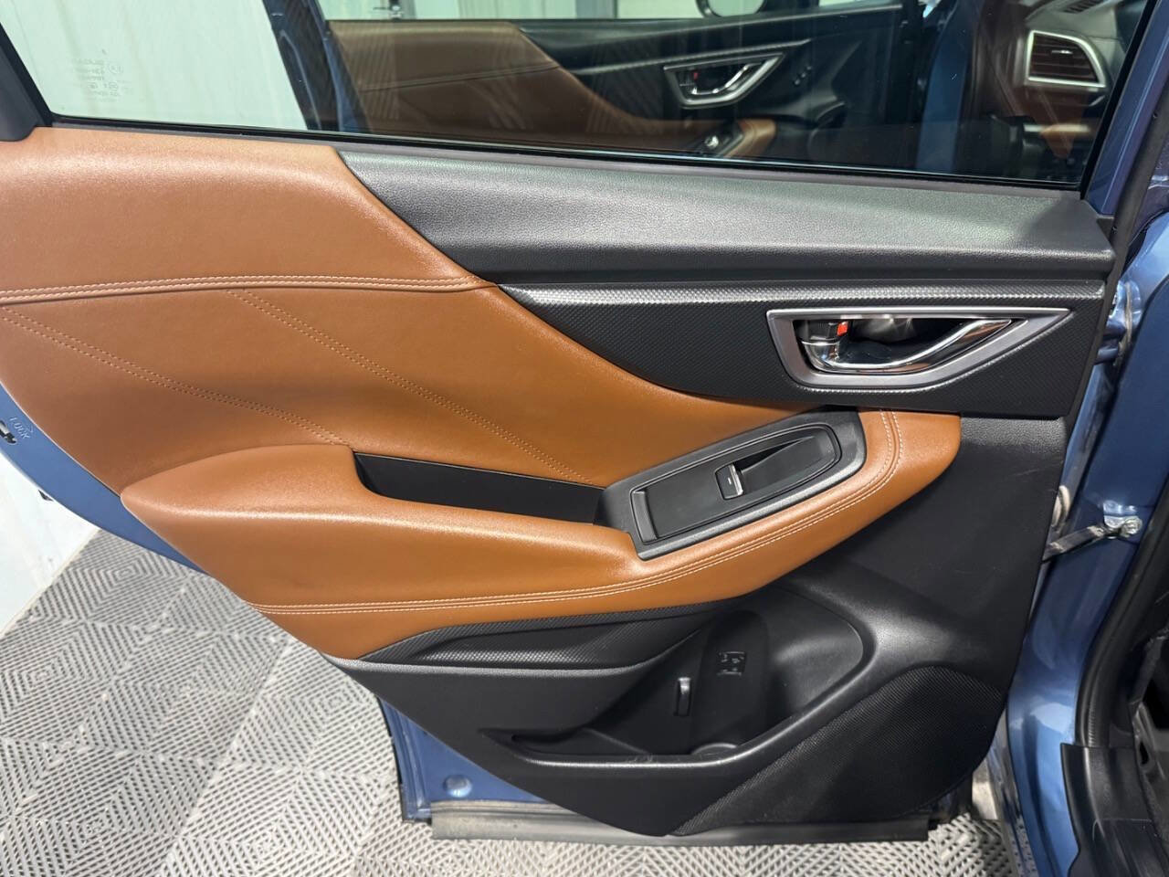 Used 2019 Subaru Forester Touring AWD/4WD image 14