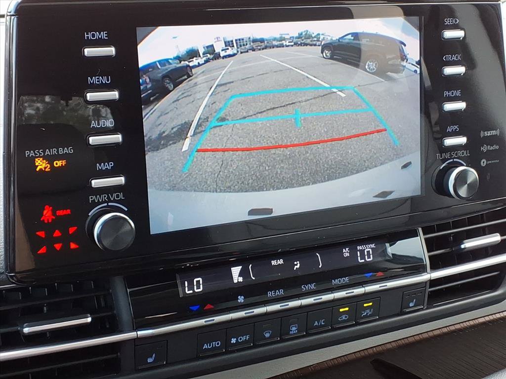 Certified 2023 Toyota Sienna XLE FWD image 26