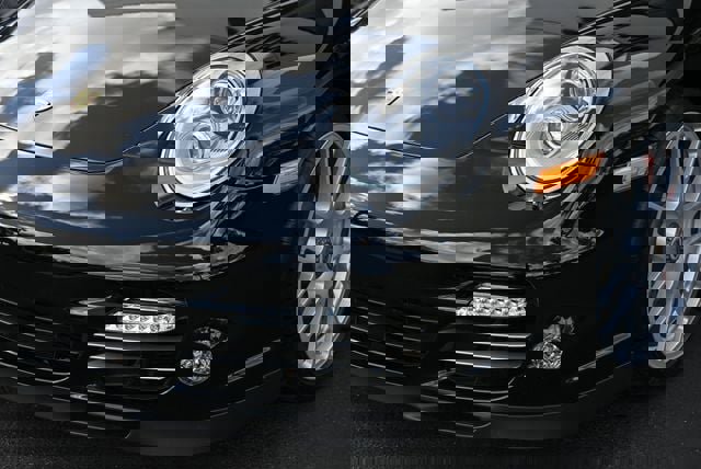 Used 2010 Porsche 911 Turbo image 13