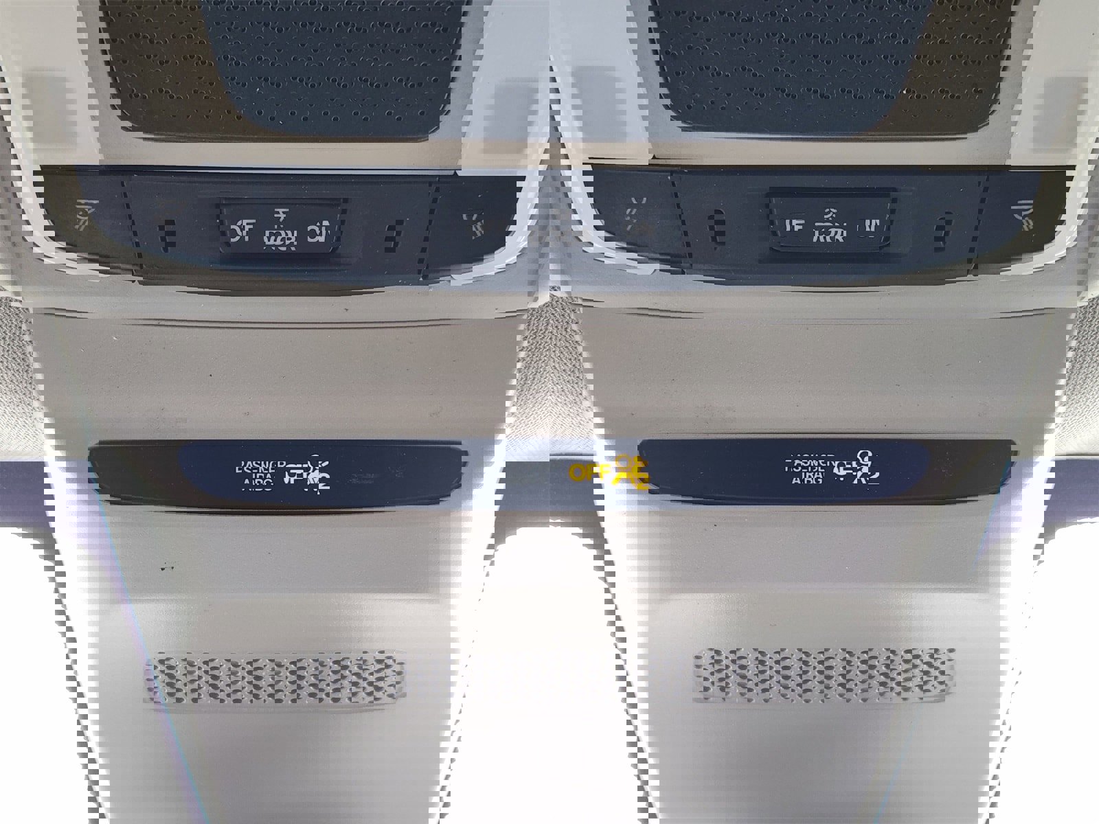 Used 2024 Honda HR-V LX image 31