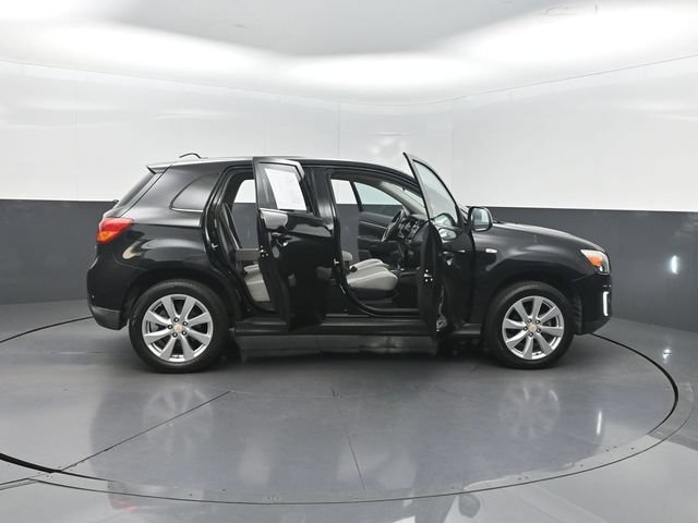 Used 2015 Mitsubishi Outlander Sport SE FWD image 27