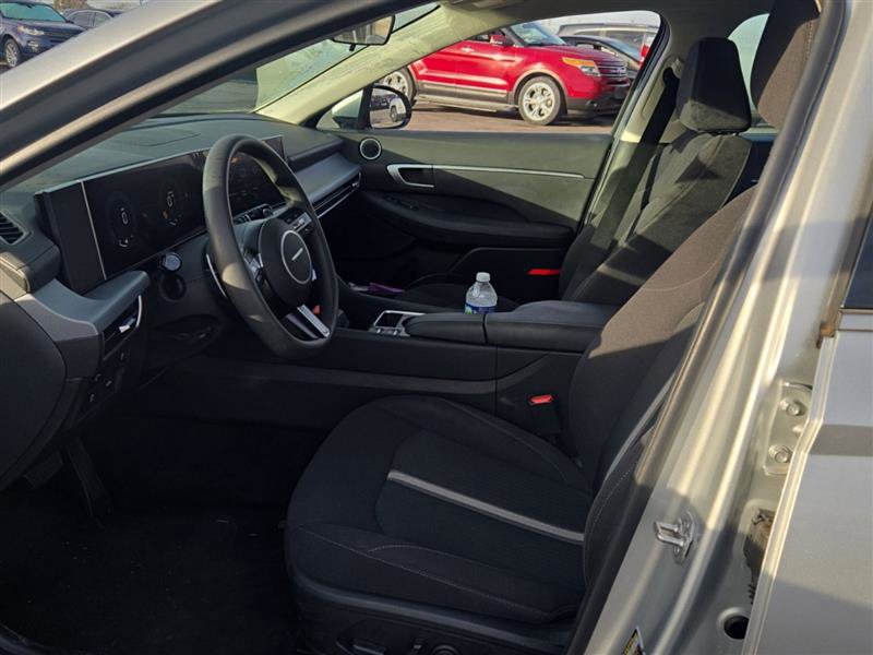Used 2025 Hyundai Sonata SEL image 5