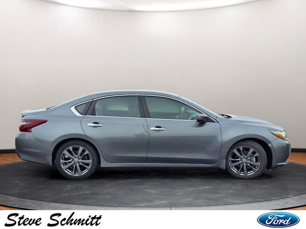 Used 2018 Nissan Altima 2.5 SR w/ SR Special Edition image 25