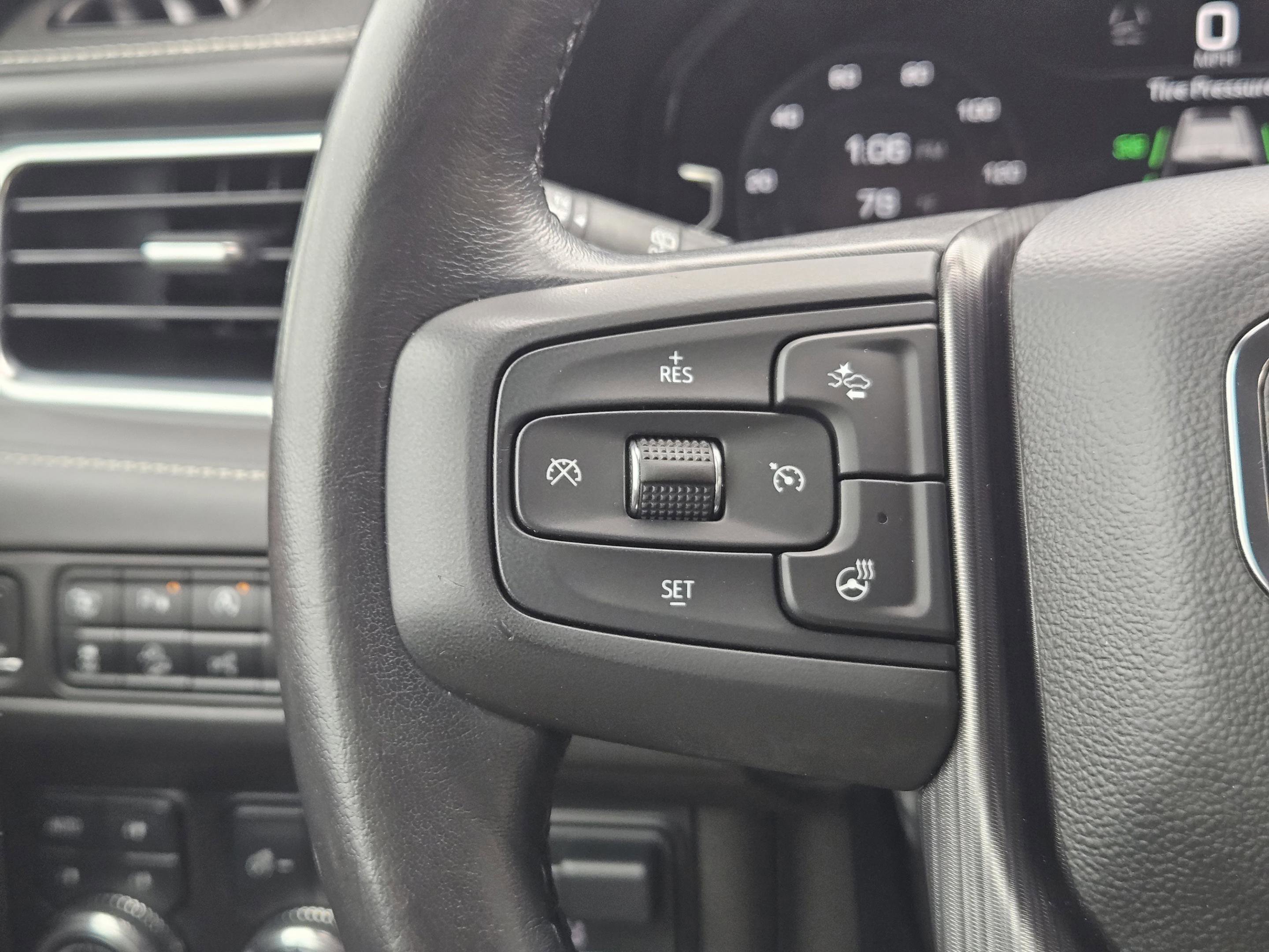 Used 2023 GMC Yukon Denali Ultimate image 31