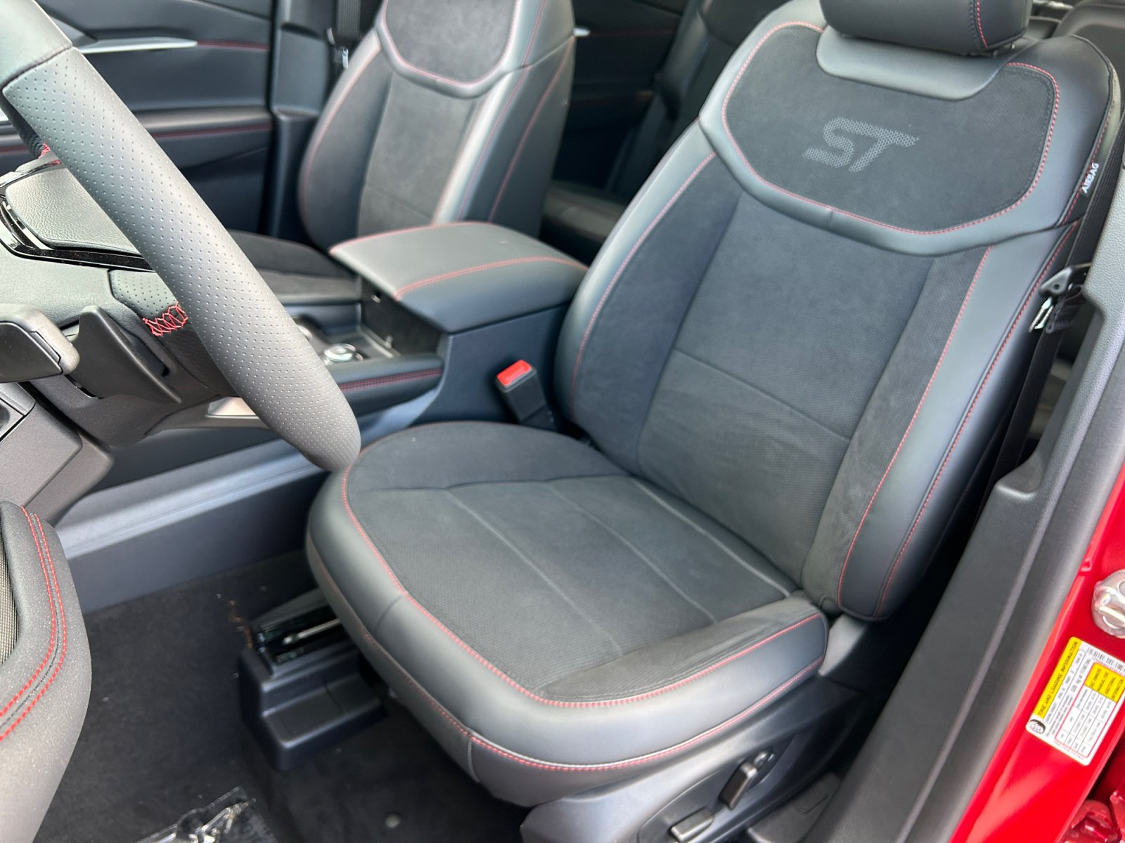 New 2026 Ford Explorer ST w/ Sun And Sound Package AWD/4WD image 14
