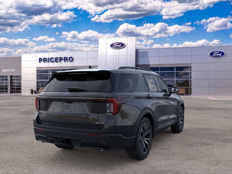 New 2026 Ford Explorer ST-Line AWD/4WD image 8