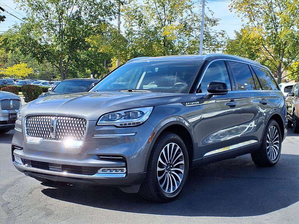 Certified 2023 Lincoln Aviator Reserve w/ Equipment Group 201A image 2