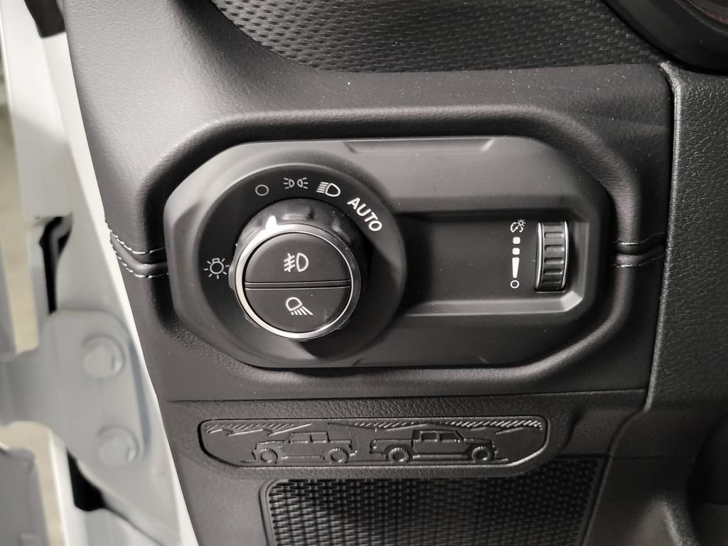 New 2026 Jeep Gladiator Rubicon AWD/4WD image 11