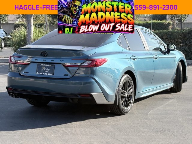 Used 2025 Toyota Camry SE w/ Multimedia Upgrade Package FWD image 5