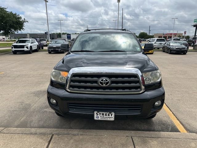 Used 2016 Toyota Sequoia SR5 w/ Premium Package RWD image 2
