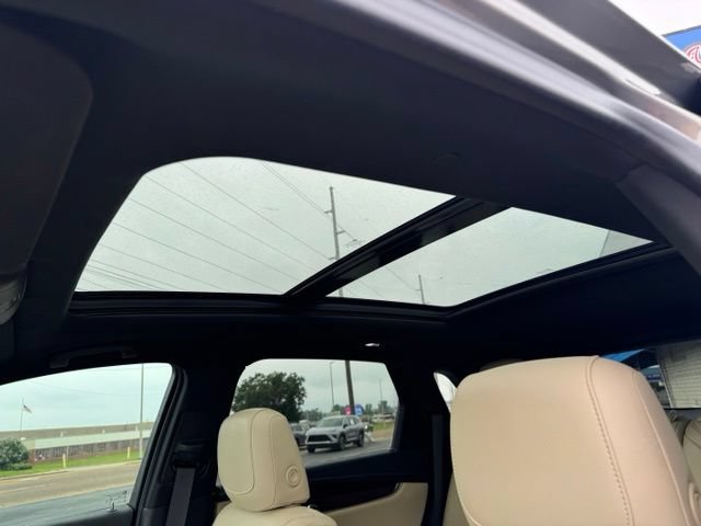 Used 2019 Cadillac XT5 Premium Luxury FWD image 19