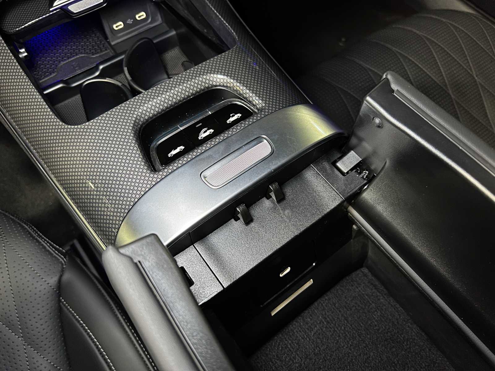 New 2026 Mercedes-Benz CLE 53 AMG 4MATIC Cabriolet image 29