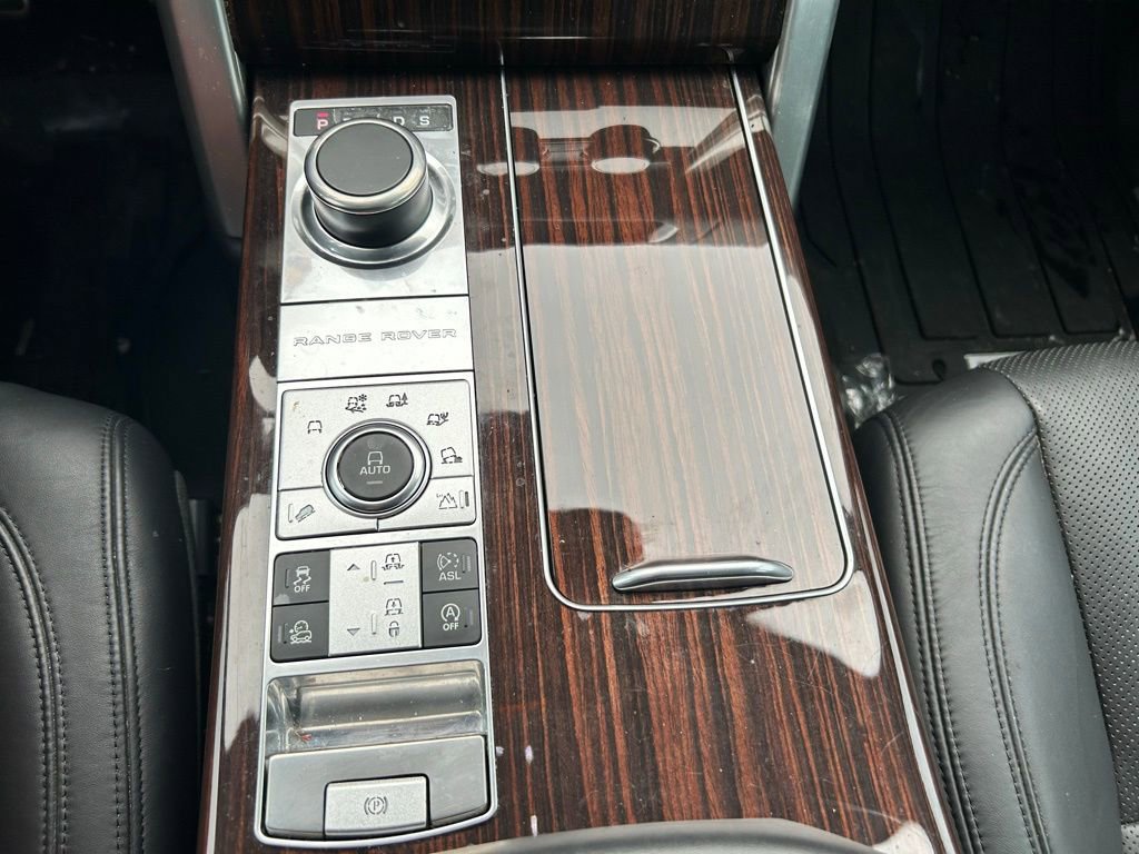 Used 2016 Land Rover Range Rover Supercharged image 26