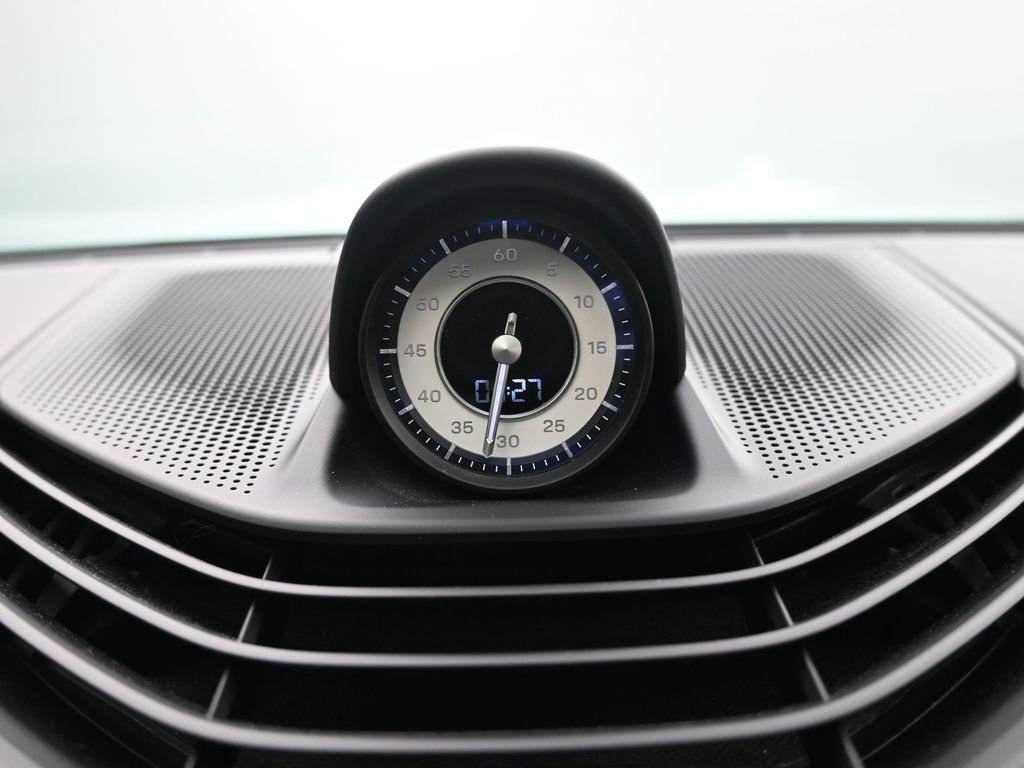 Certified 2020 Porsche Taycan Turbo S image 26