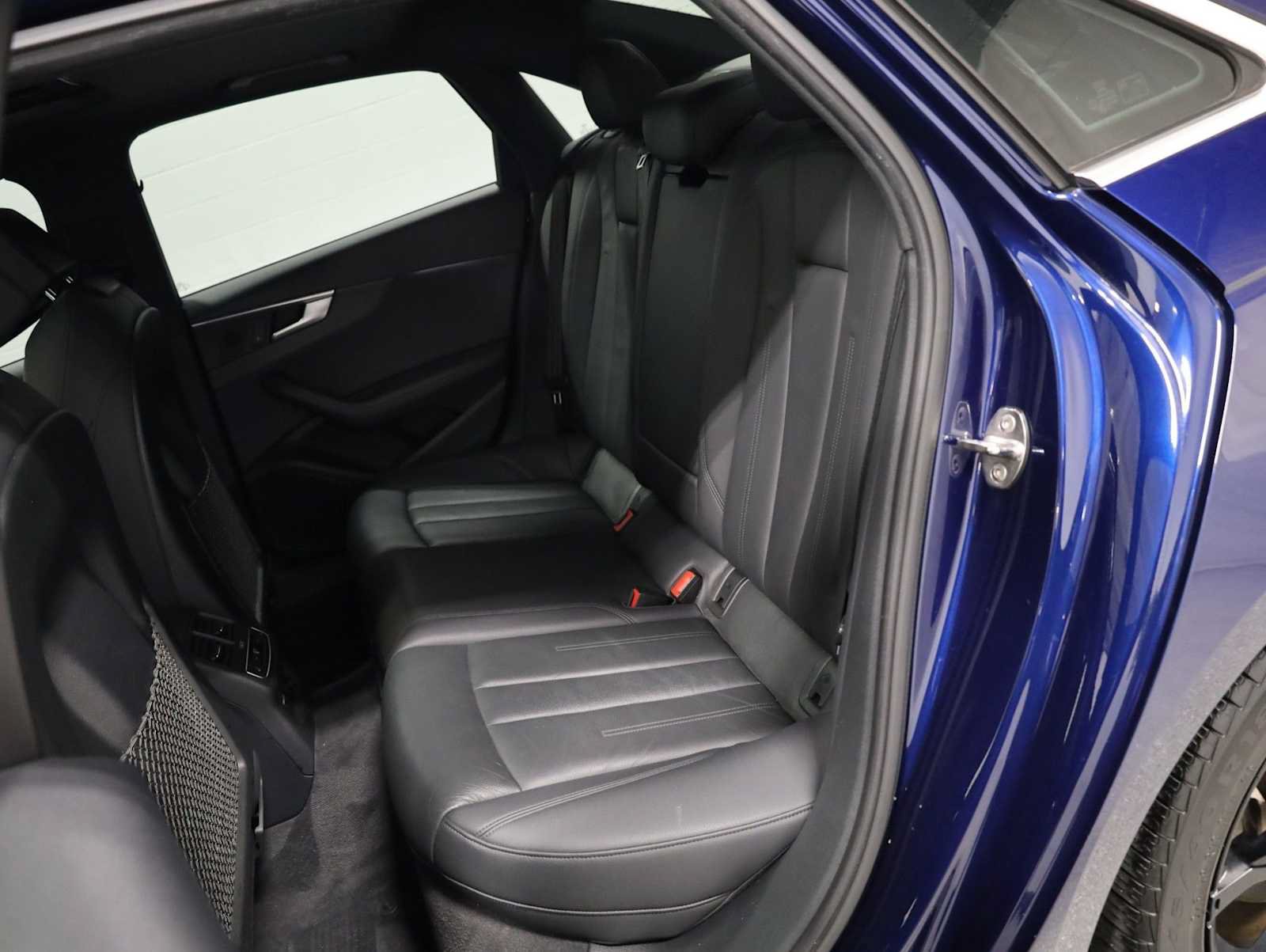 Used 2019 Audi A4 2.0T Premium Plus w/ Premium Plus Package AWD/4WD image 34